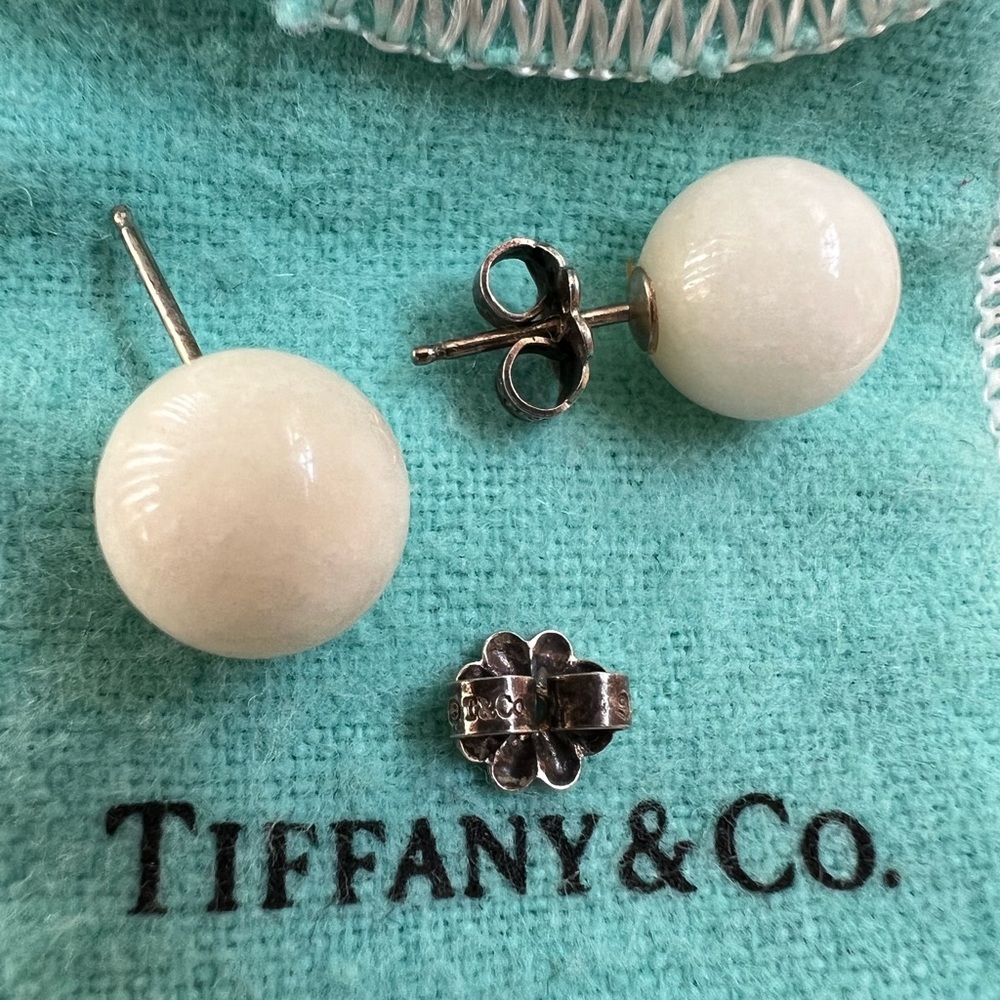 Tiffany & Co Earrings - Picture 3 of 4